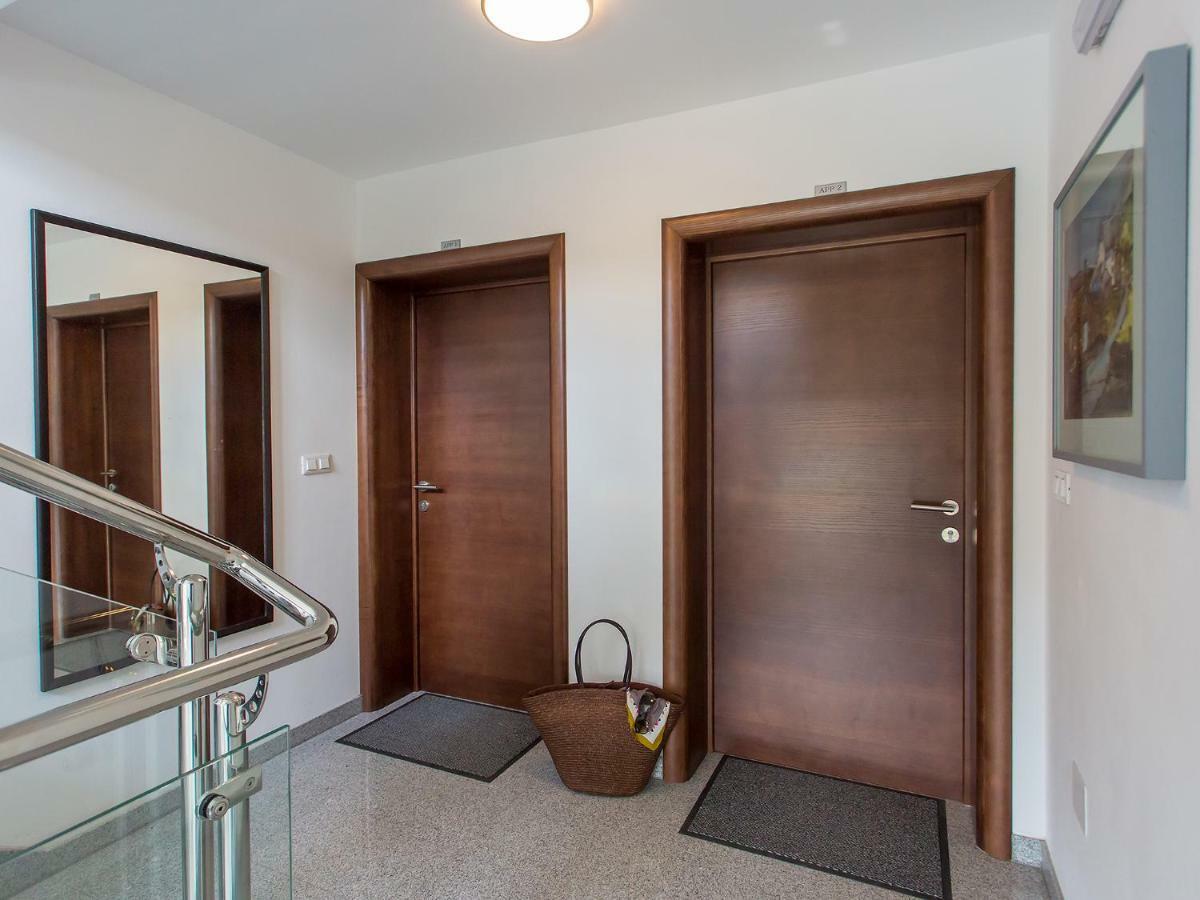 Apartment Maestral ポレッチ エクステリア 写真