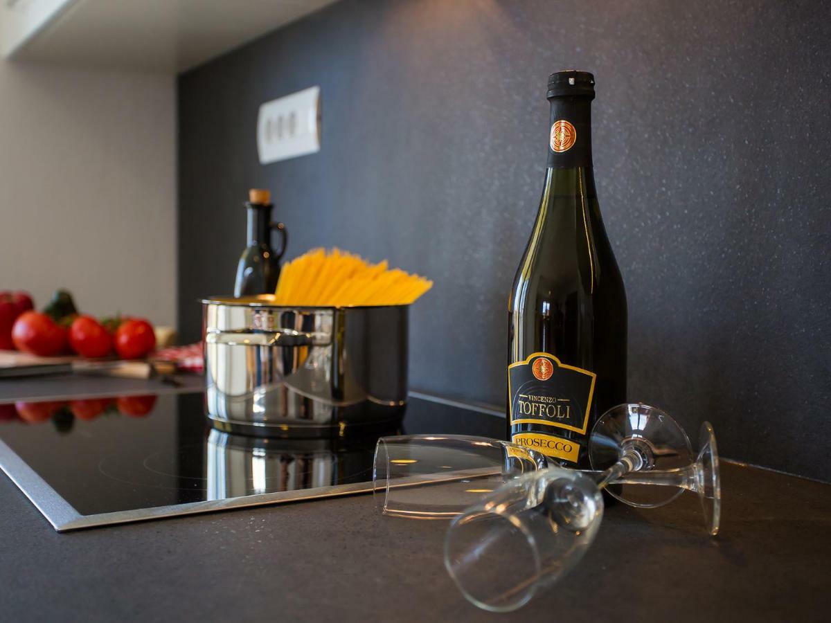Apartment Maestral ポレッチ エクステリア 写真